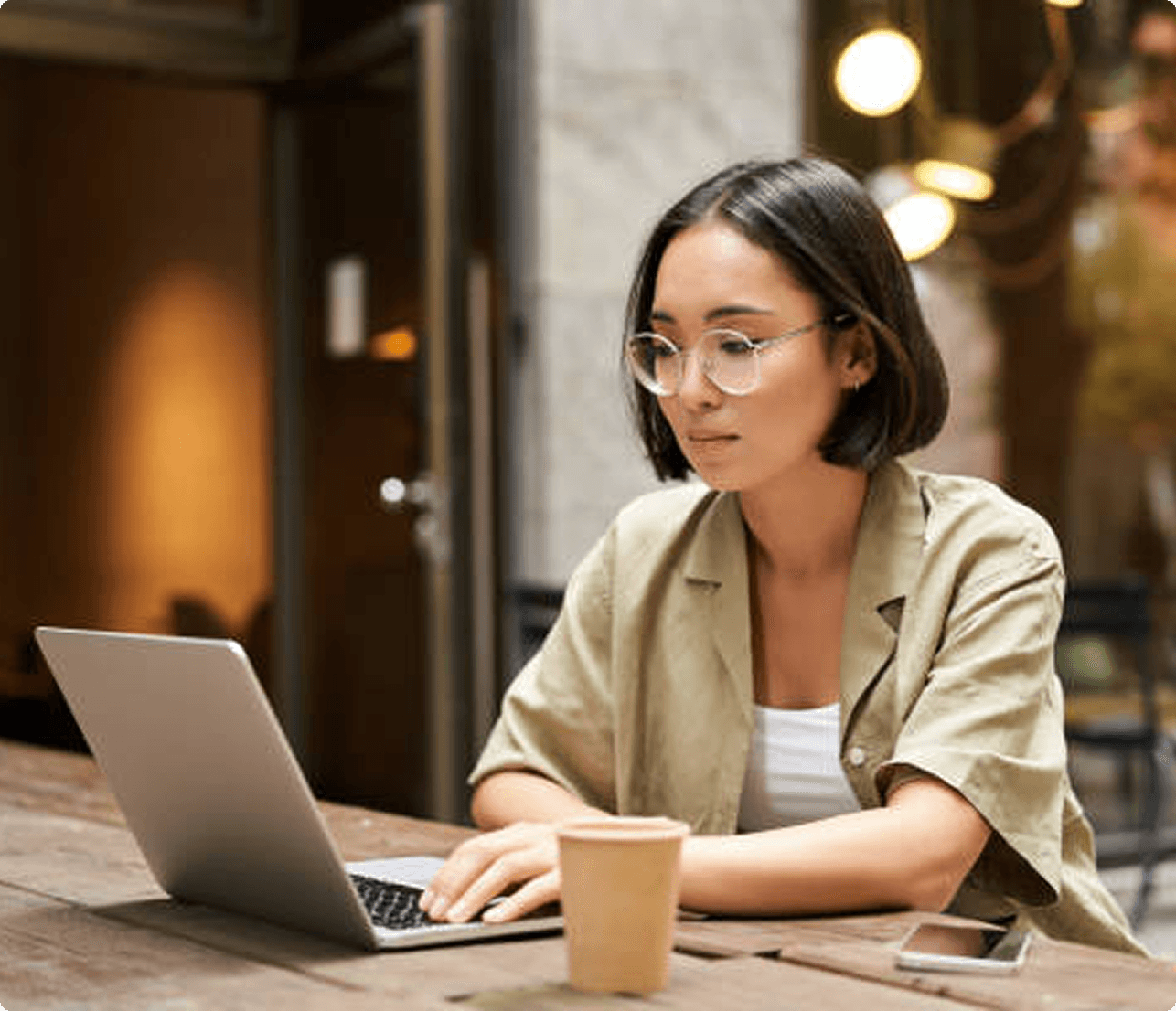 Woamn working in office illustration